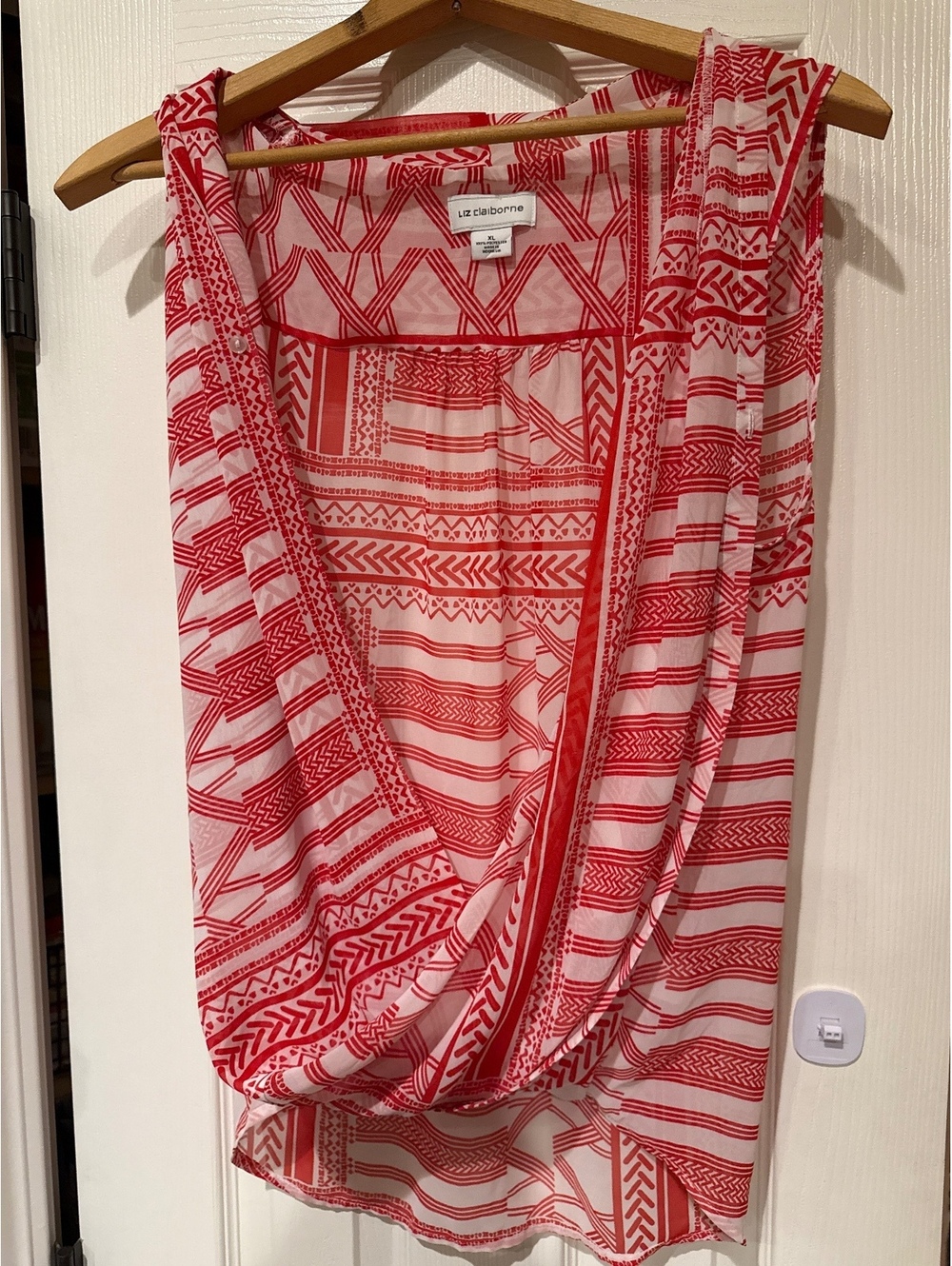 Liz Claiborne XL Red and White Sleeveless Blouse